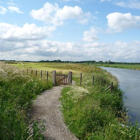Waterlinie Lodges Утрехт Экстерьер фото
